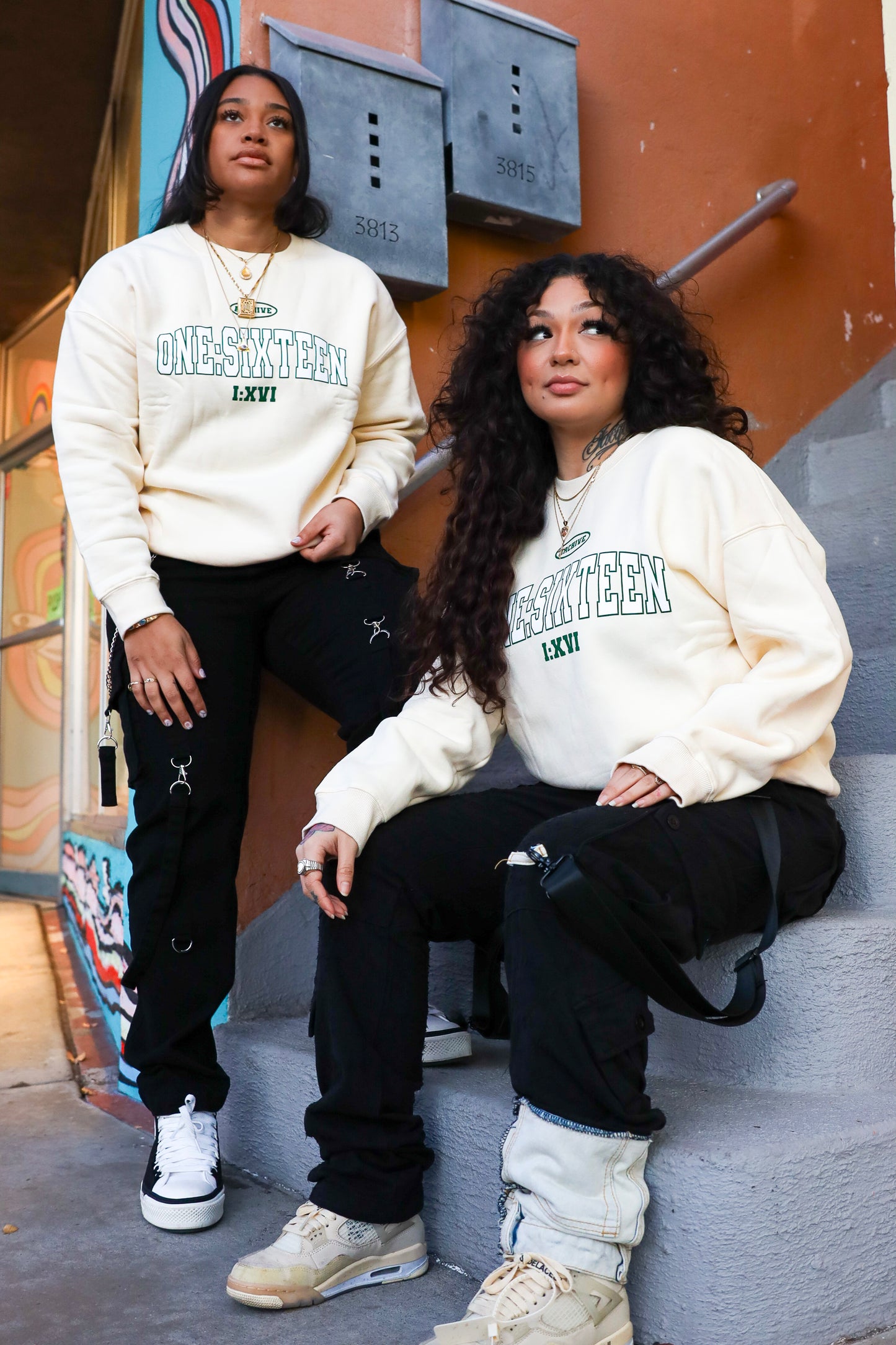 Cremè University I:XVI Crewneck